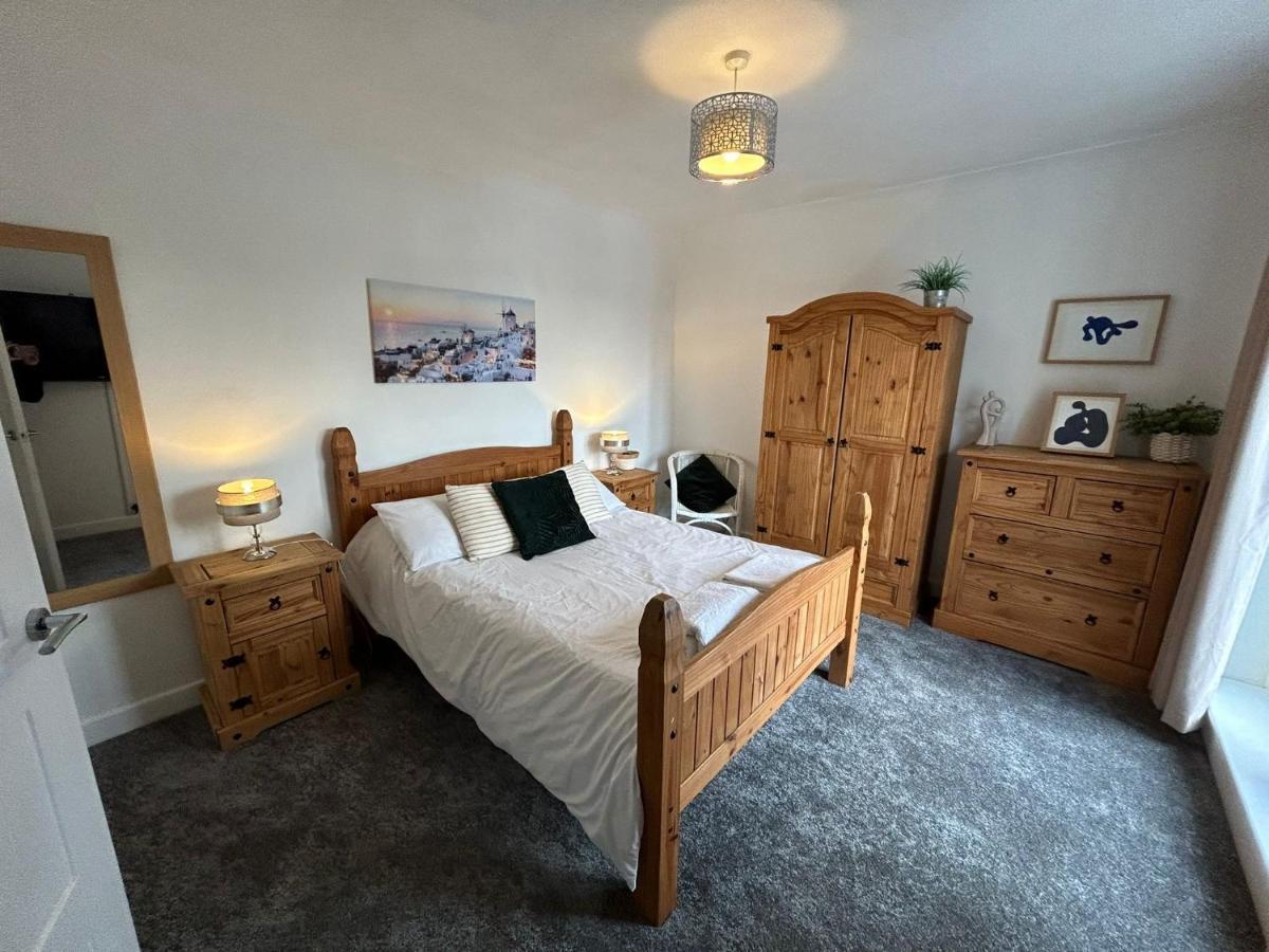 Light And Spacious Highcross Apartment Poulton-le-Fylde Extérieur photo