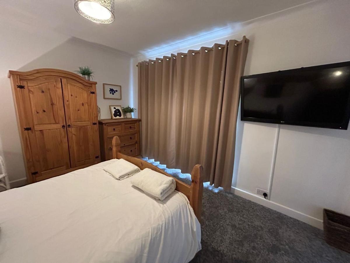 Light And Spacious Highcross Apartment Poulton-le-Fylde Extérieur photo